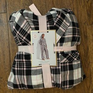 Victoria’s Secret Long Flannel Pajama Set, XSmall